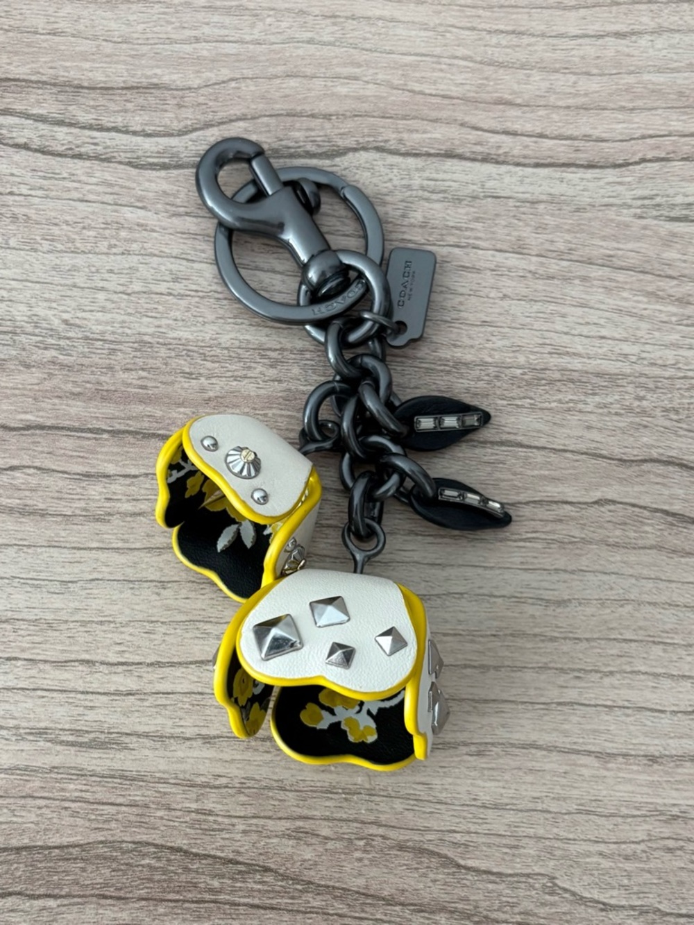 Coach tea rose RARE Yellow & White Floral Studded Bag Charm Keychain